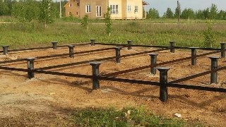 Установка и монтаж - винтовые сваи в Беслане для свайного фундамента дома. Цена от 2047 руб - видео закручивание